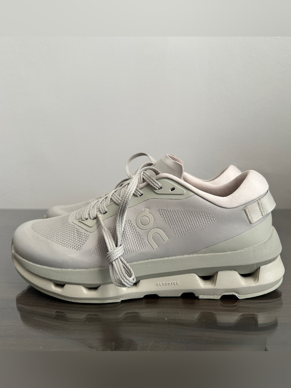 ON cloudzone sneakers